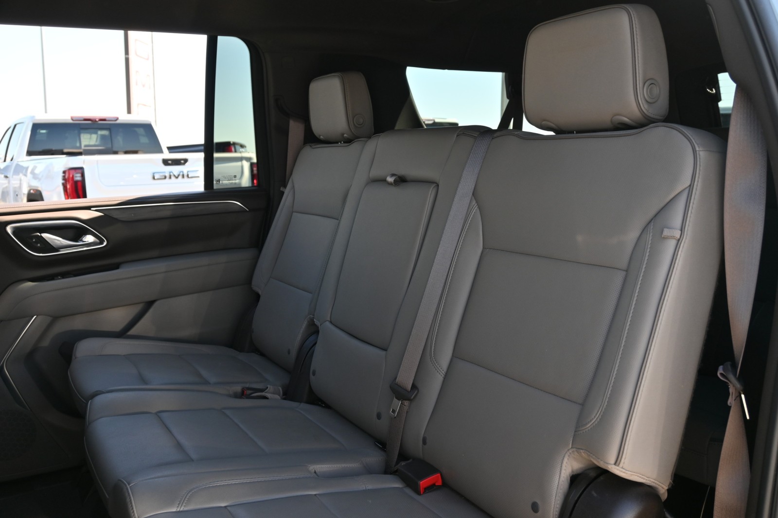 2023 GMC Yukon XL SLT - Photo 20