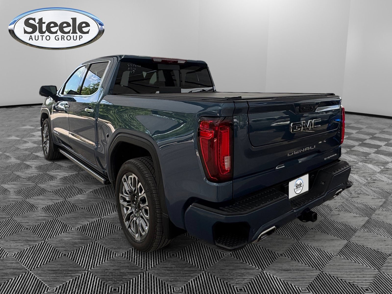 2025 GMC Sierra 1500 Denali Ultimate - Photo 3