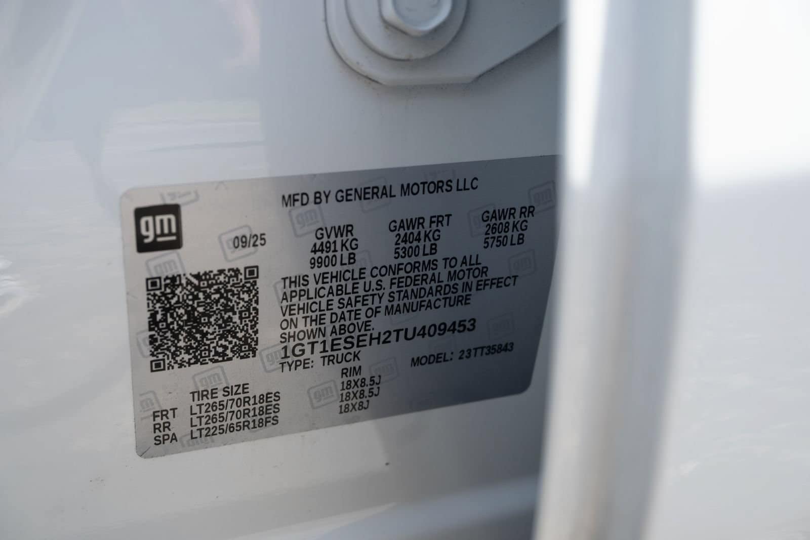 2026 GMC Sierra EV Elevation - Photo 29