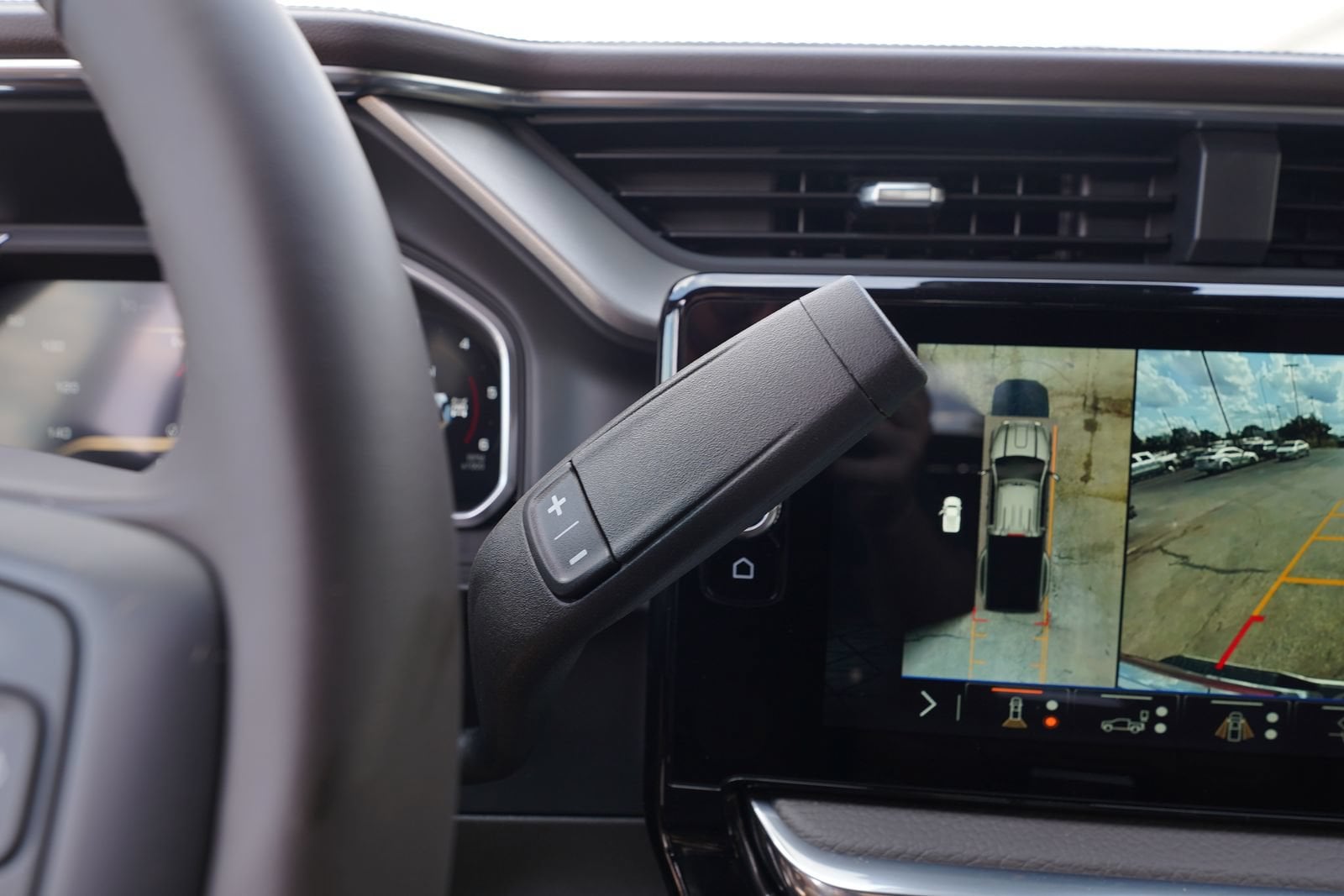 2026 GMC Sierra 3500HD Denali - Photo 14