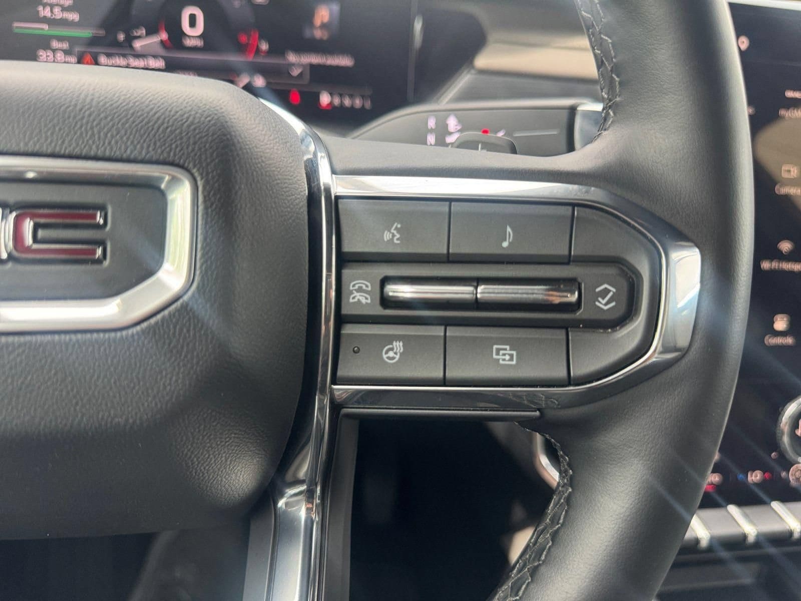 2026 GMC Acadia Elevation - Photo 21