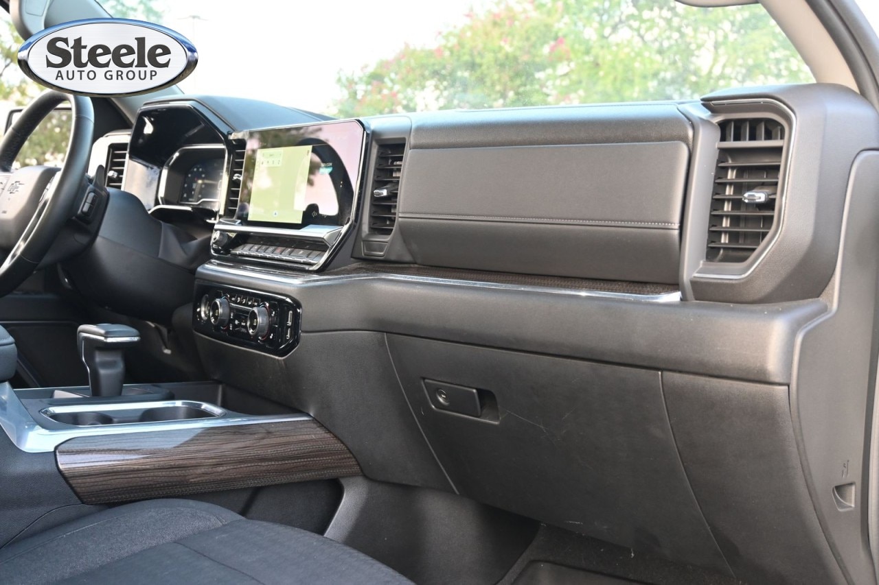 2024 Chevrolet Silverado 1500 RST - Photo 24