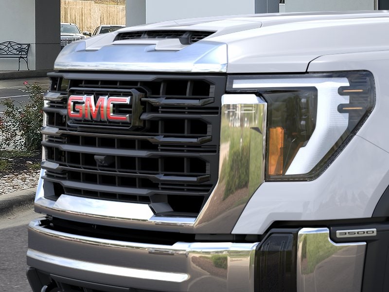 2026 GMC Sierra 3500HD Pro - Photo 13
