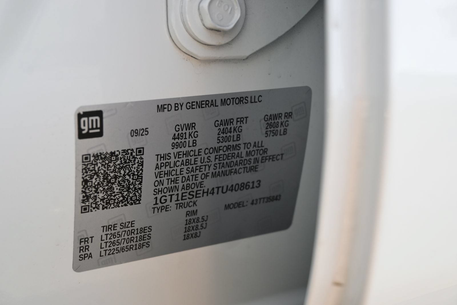 2026 GMC Sierra EV Elevation - Photo 29