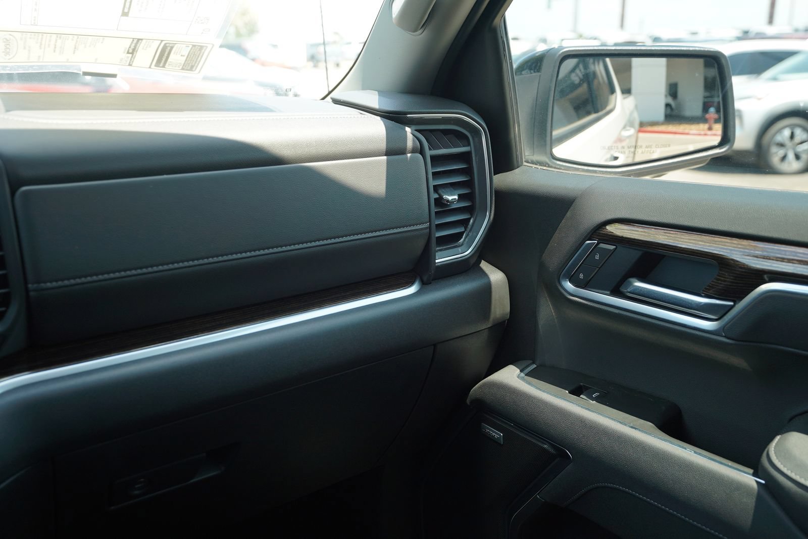 2026 GMC Sierra 1500 Elevation - Photo 8