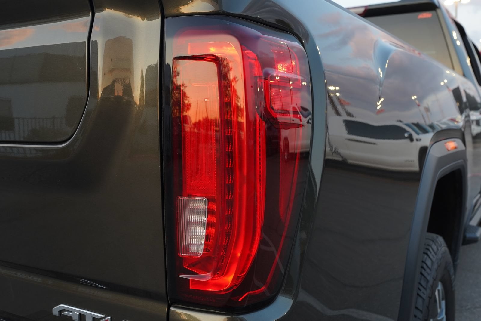 2023 GMC Sierra 3500HD AT4 - Photo 21