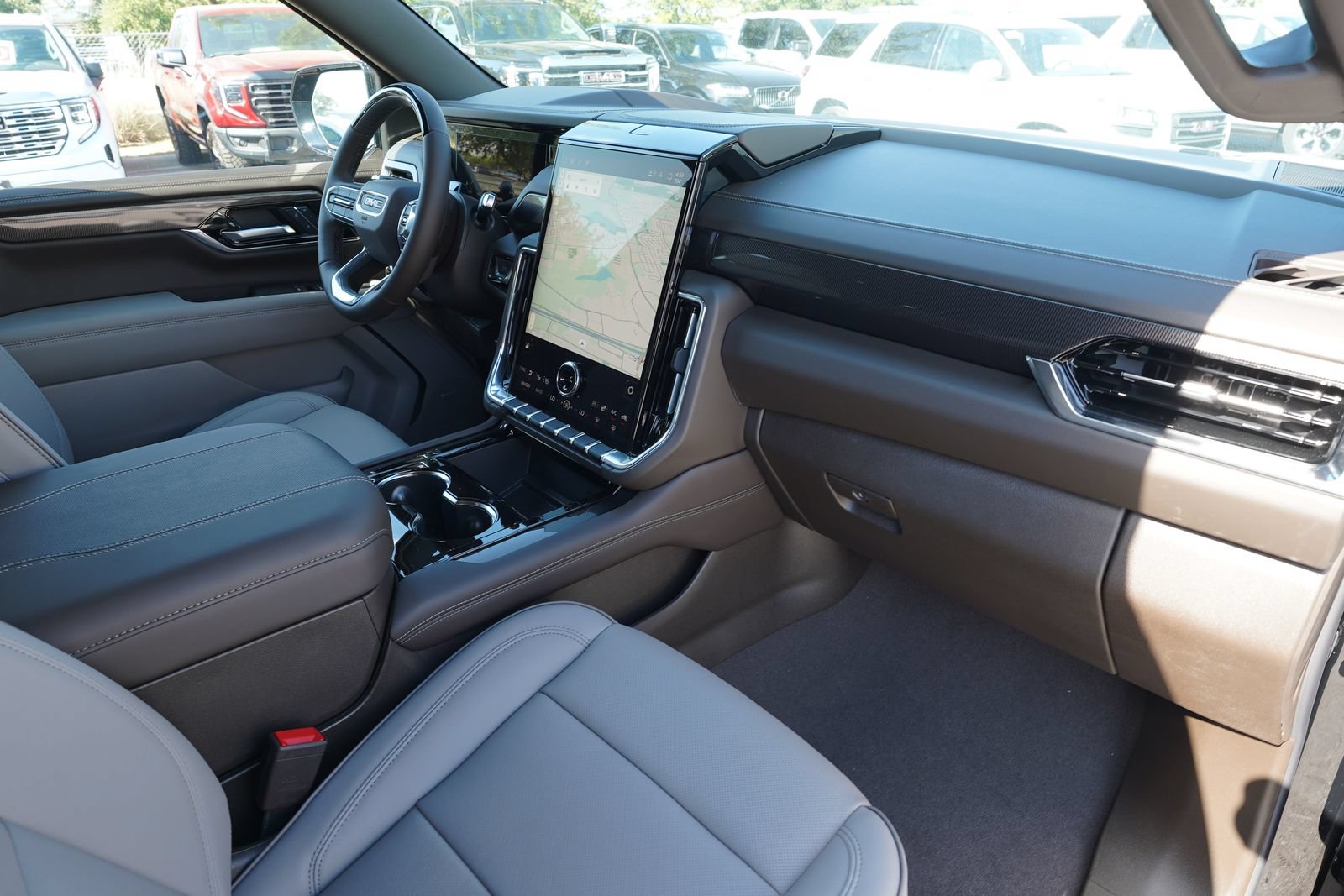 2026 GMC Yukon Elevation - Photo 24