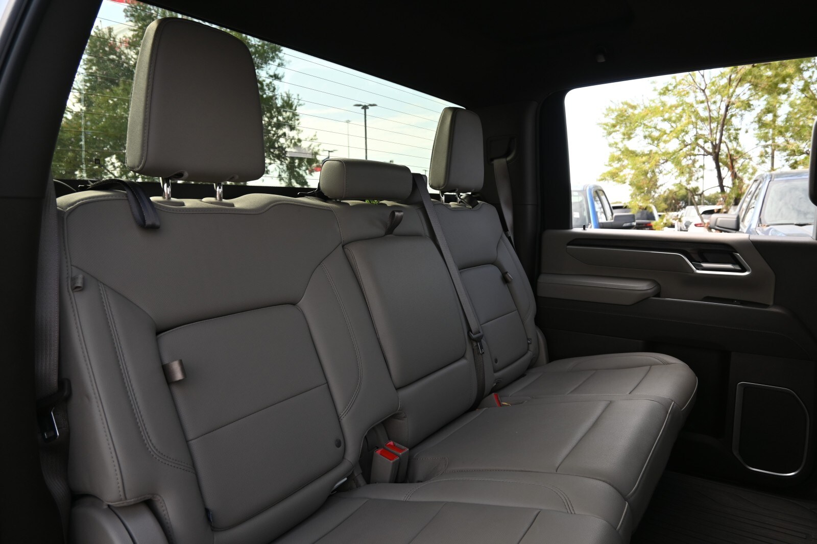 2026 GMC Sierra 2500HD SLT - Photo 23