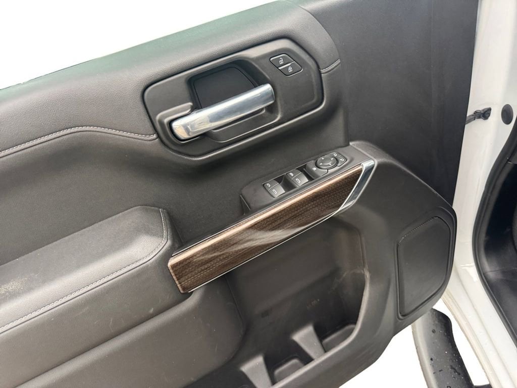 2020 Chevrolet Silverado 1500 LT - Photo 19