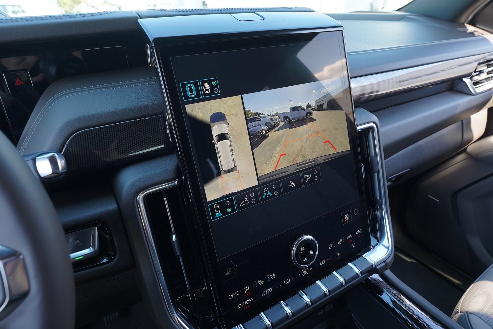 2026 GMC Yukon Elevation - Photo 13