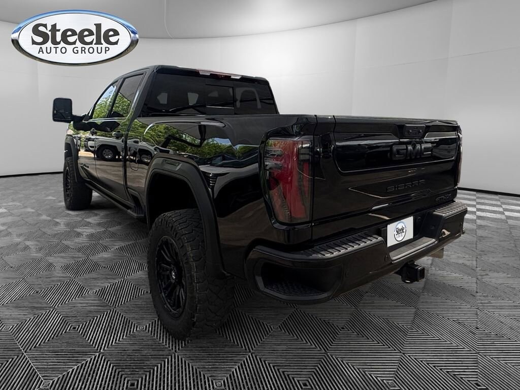 Used 2025 GMC Sierra 2500 HD AT4X Truck