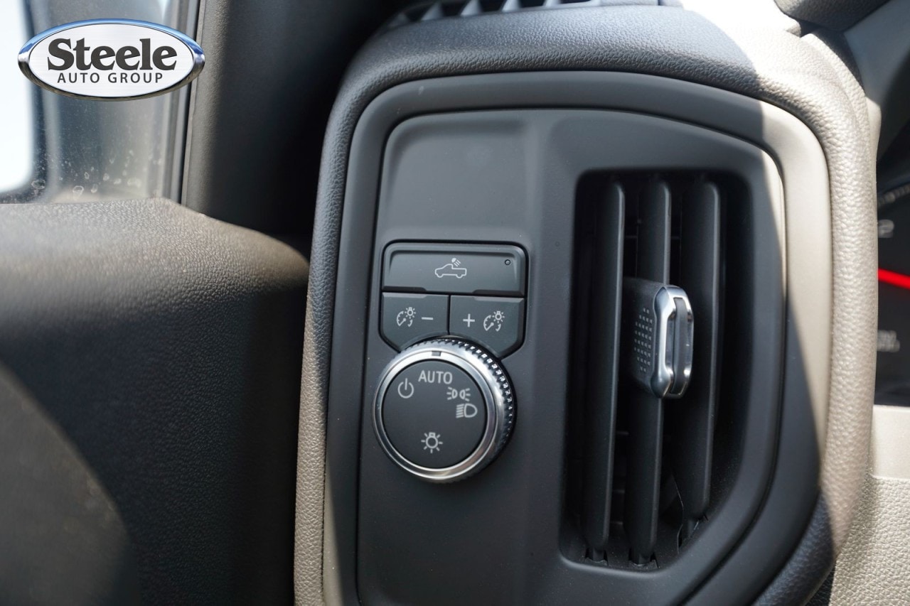 2026 GMC Sierra 1500 Pro - Photo 15