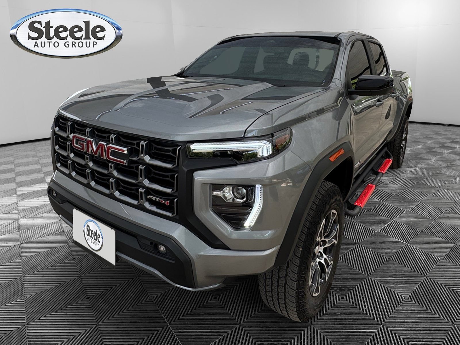 2025 GMC Canyon AT4 - Photo 1