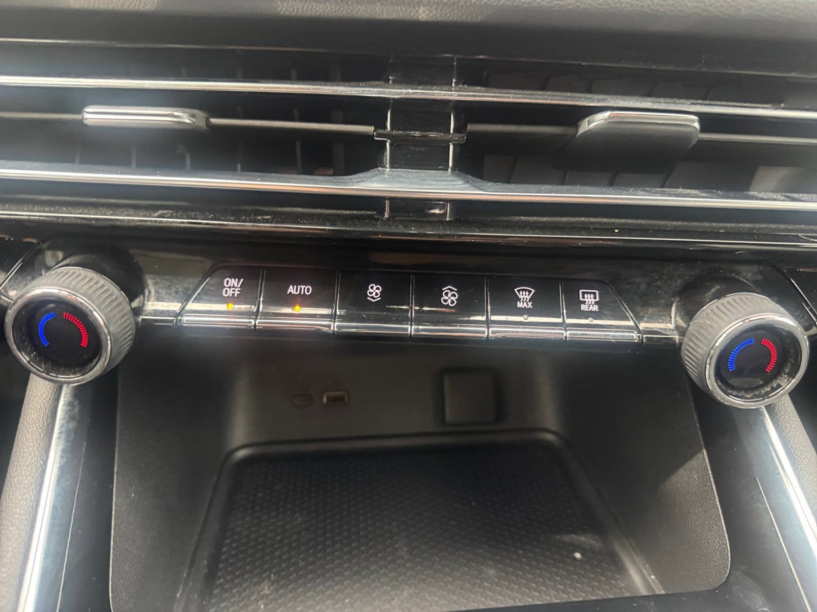 2024 Chevrolet Traverse LS - Photo 20