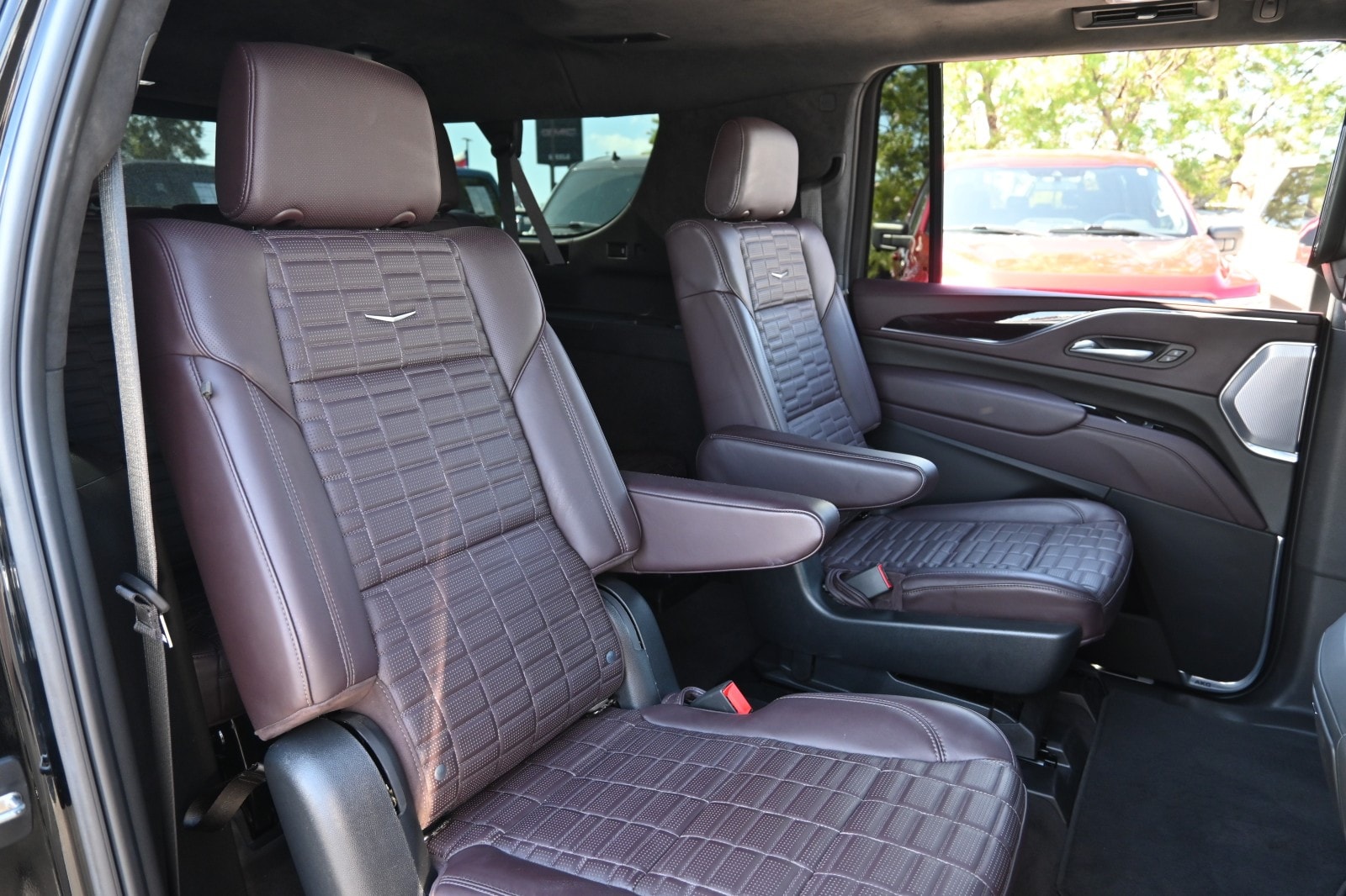 2023 Cadillac Escalade ESV Sport Platinum - Photo 24