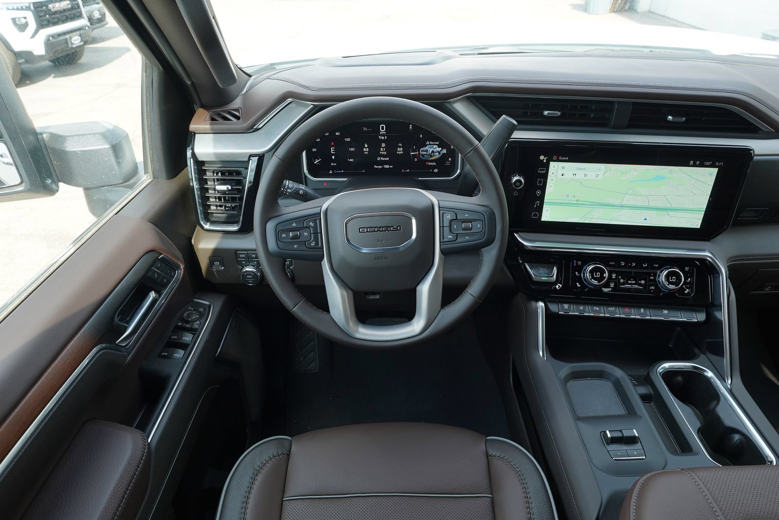 2026 GMC Sierra 3500HD Denali - Photo 9