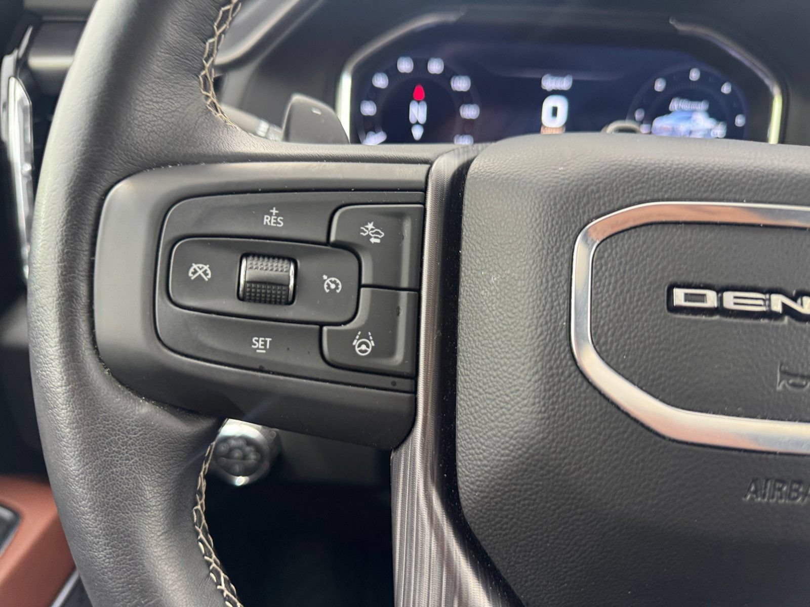 2025 GMC Sierra 1500 Denali Ultimate - Photo 23
