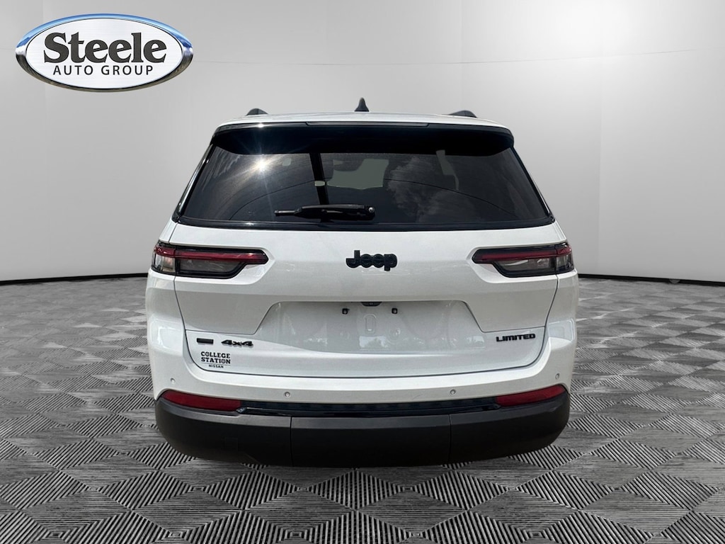 Used 2023 Jeep Grand Cherokee L Limited 4x4 SUV