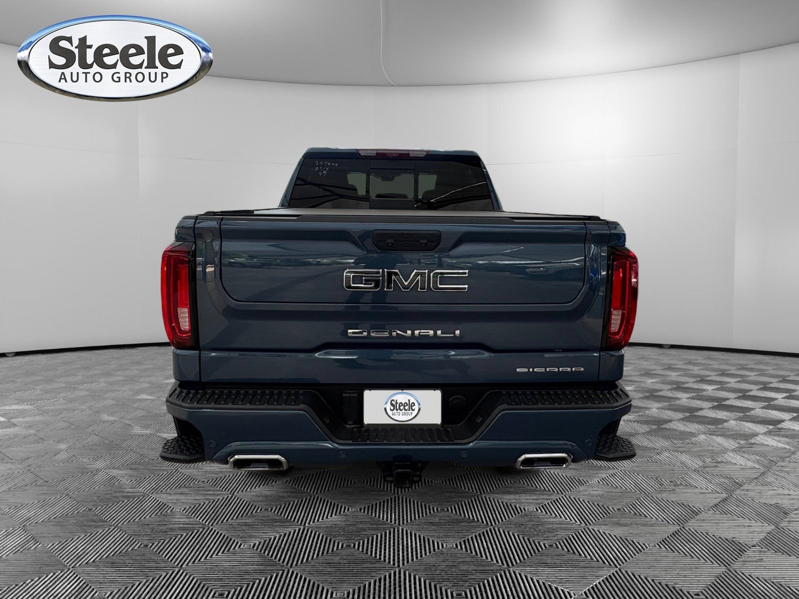 2025 GMC Sierra 1500 Denali Ultimate - Photo 4
