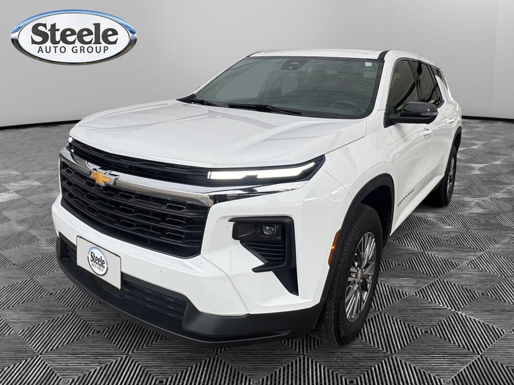 Used 2024 Chevrolet Traverse LS SUV