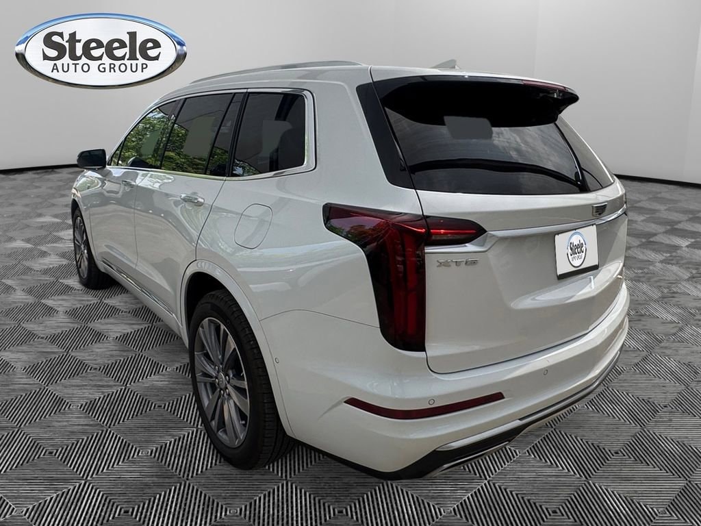 2024 Cadillac XT6 Premium Luxury - Photo 3