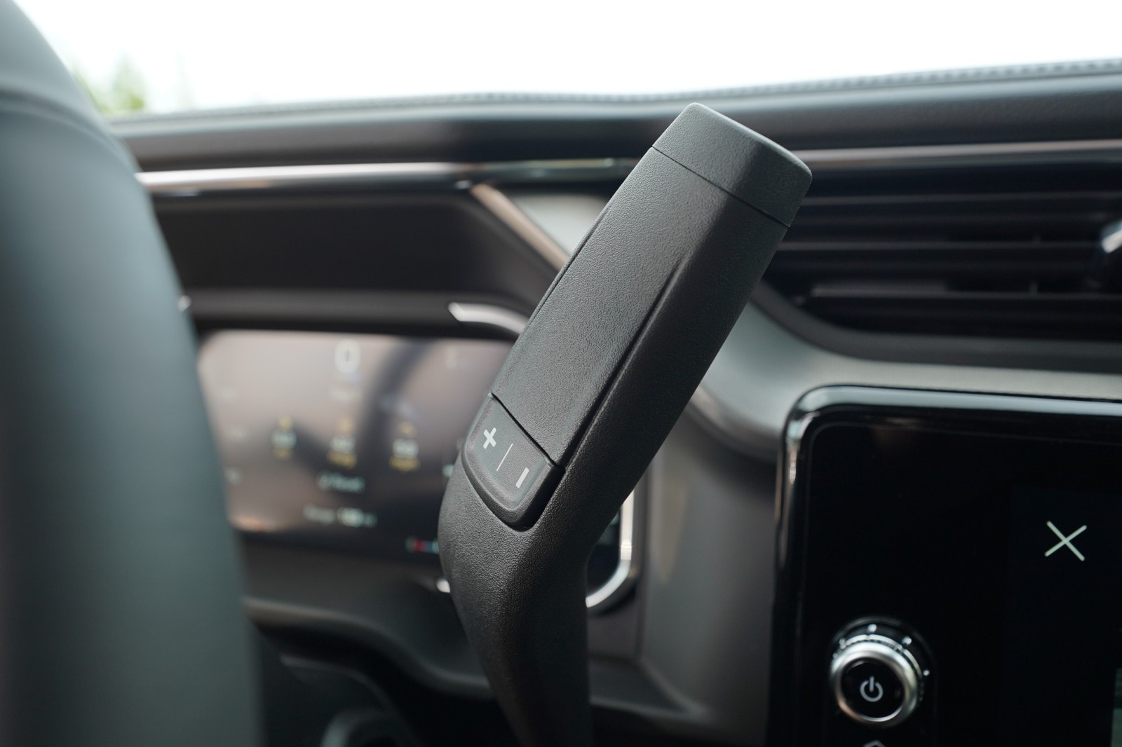 2026 GMC Sierra 2500HD Denali - Photo 14