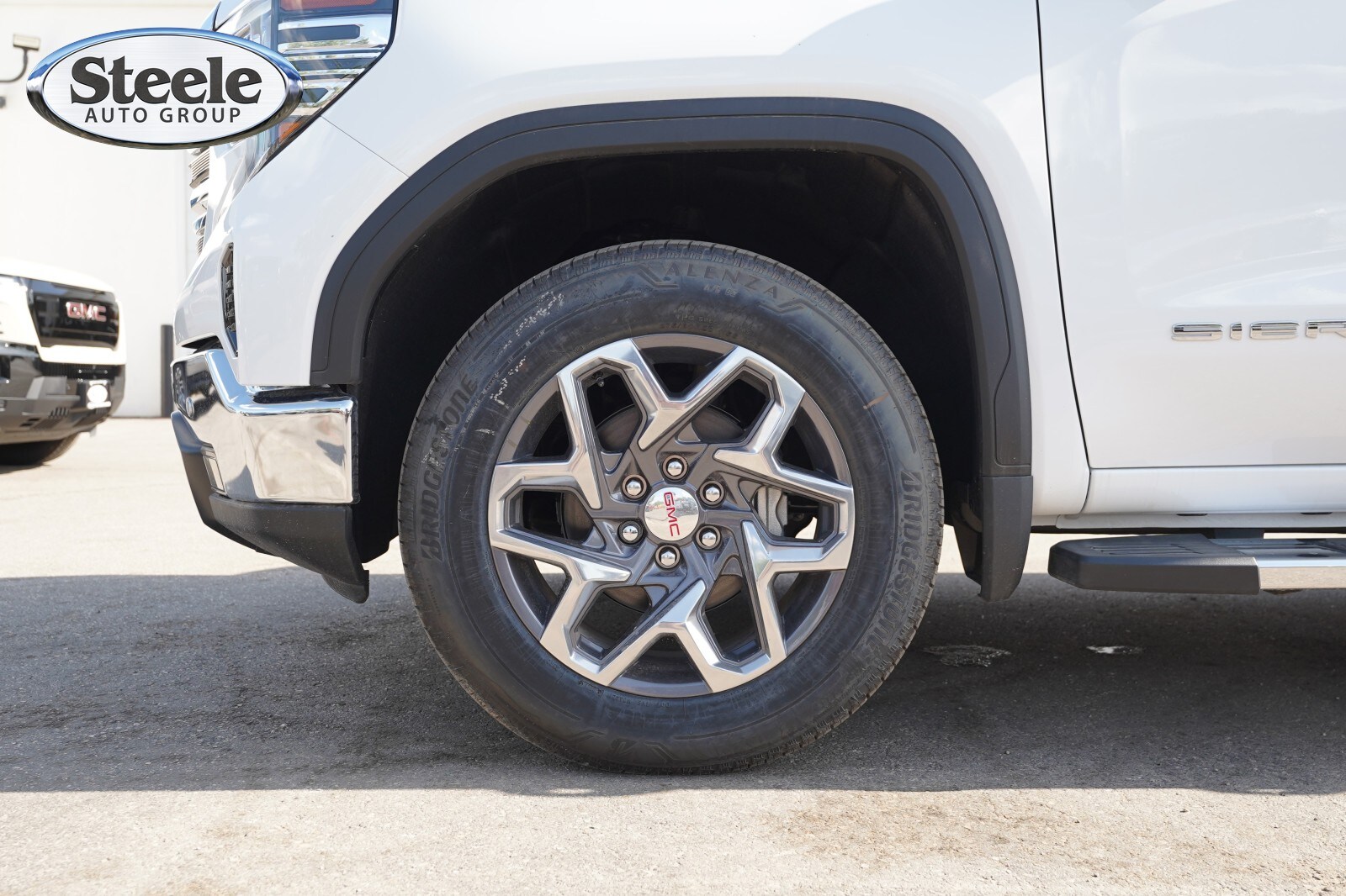 2026 GMC Sierra 1500 SLT - Photo 28