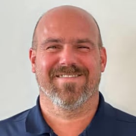 Staff member Nate Steininger from ID_319402