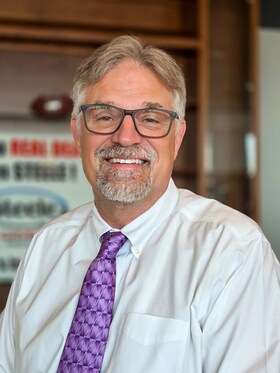 Staff member Mark Lof from ID_f12016