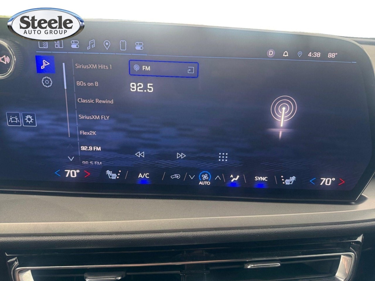 2024 Chevrolet Traverse LS - Photo 24