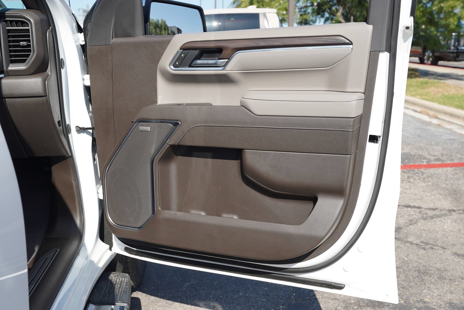 2026 GMC Sierra 1500 SLT - Photo 26