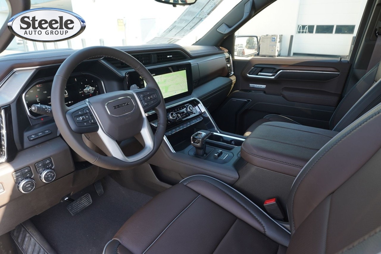 2026 GMC Sierra 1500 Denali - Photo 17