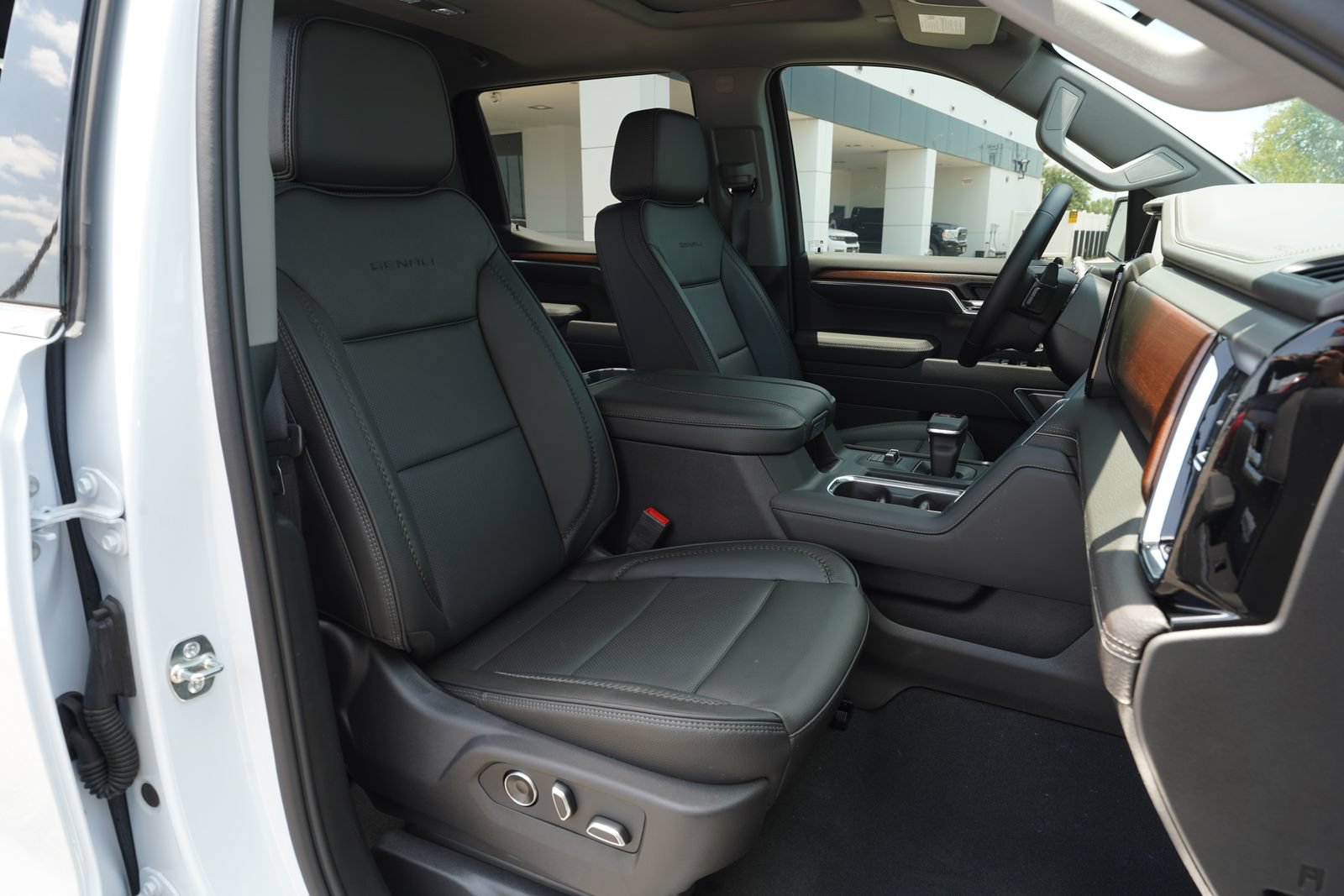 2026 GMC Sierra 1500 Denali - Photo 25