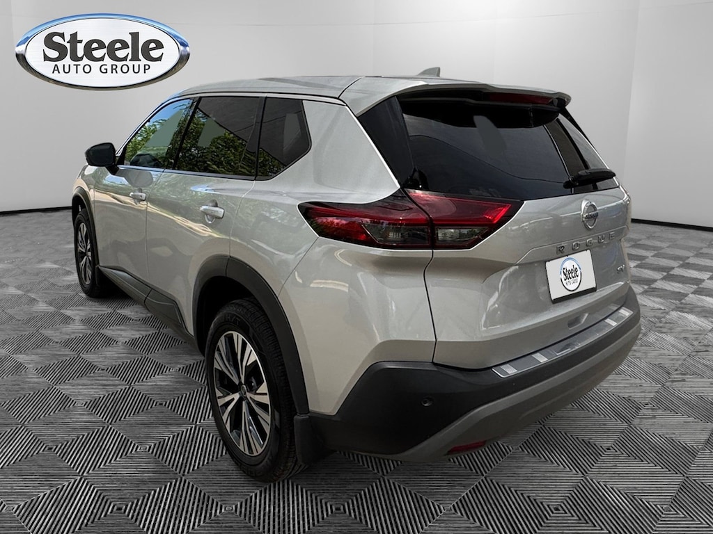 Used 2021 Nissan Rogue SV FWD SUV