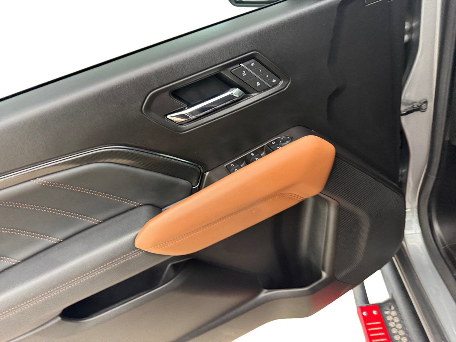 2025 GMC Canyon AT4 - Photo 19