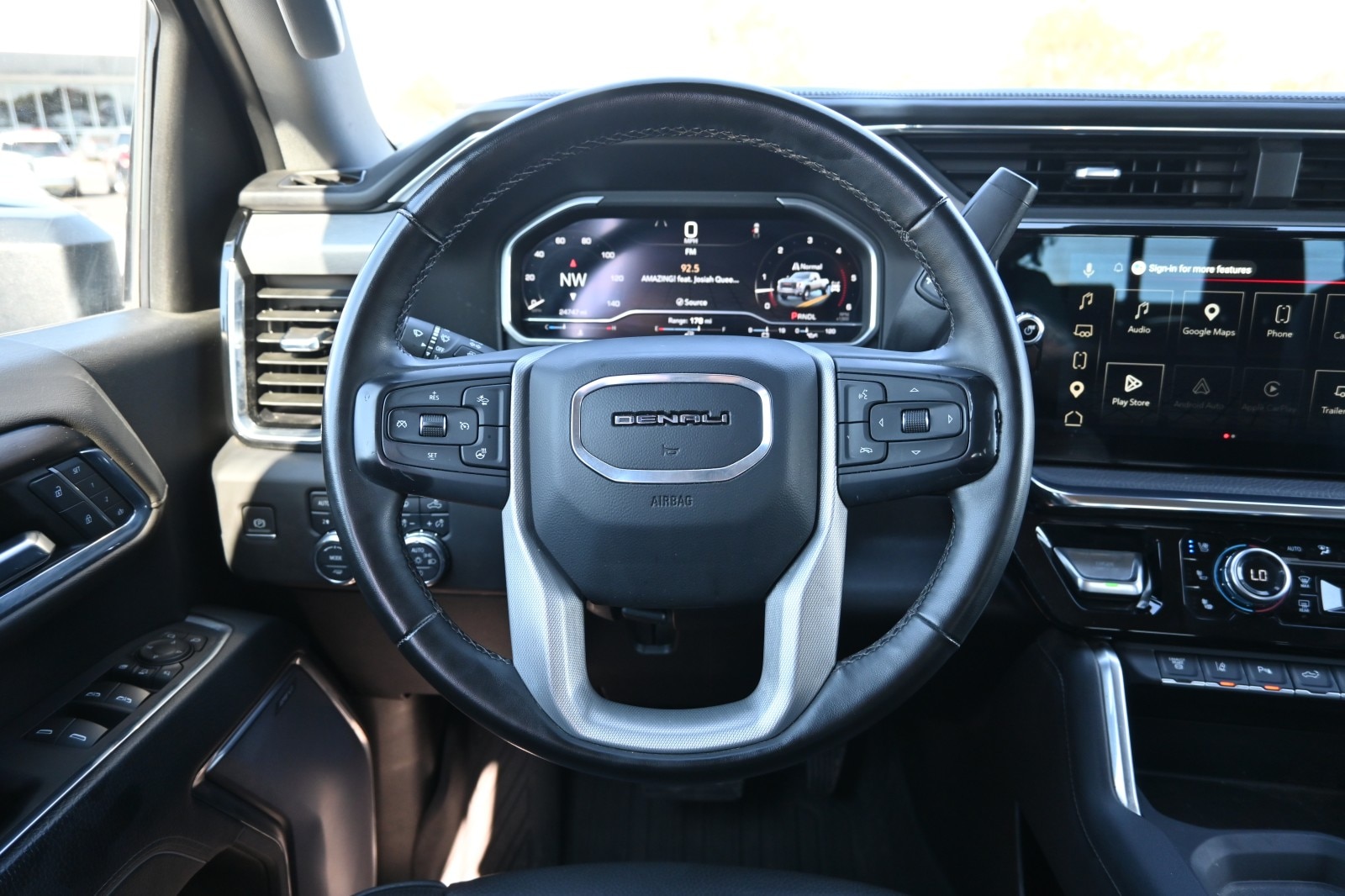 2024 GMC Sierra 3500HD Denali - Photo 10