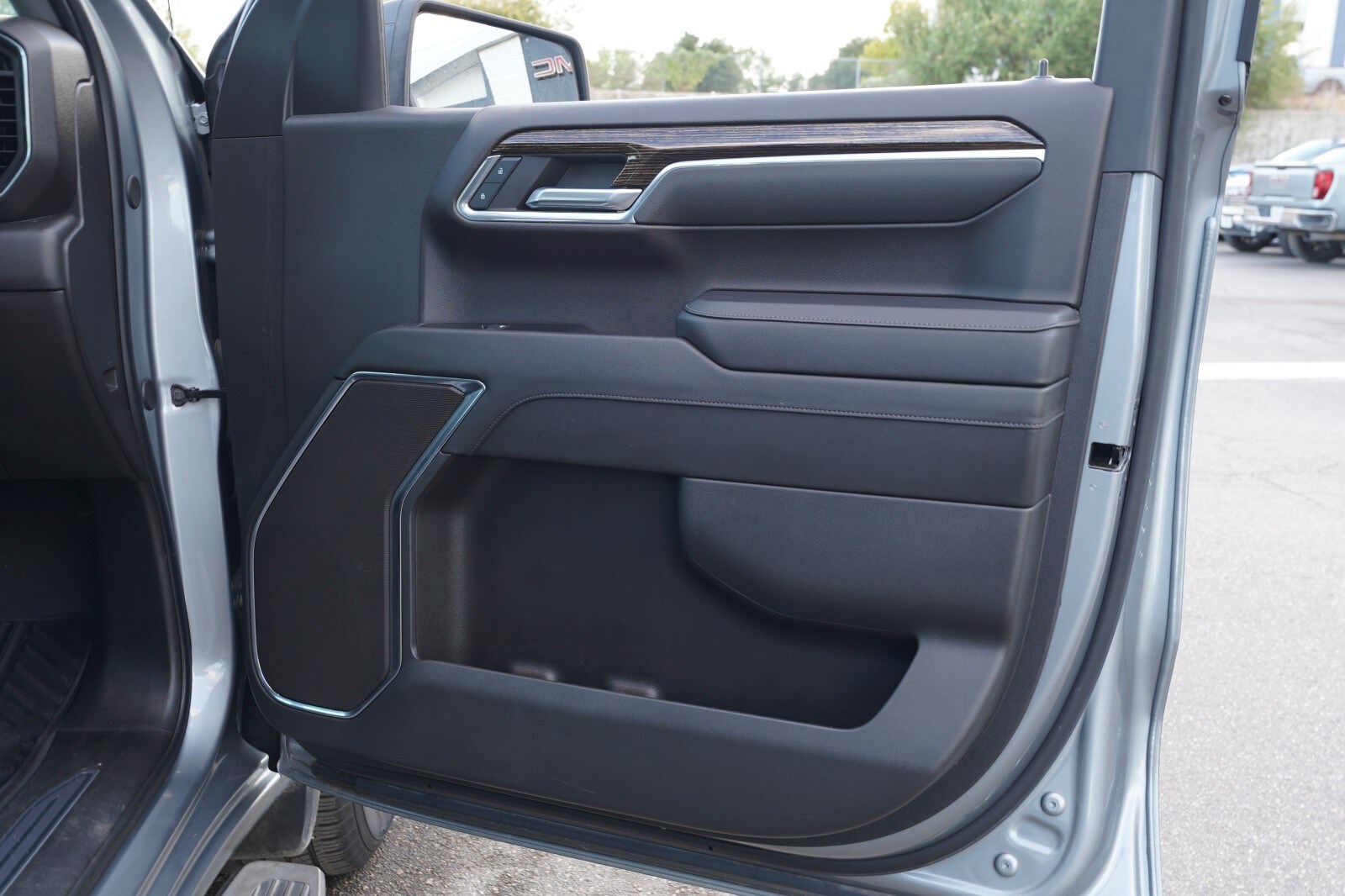 2024 GMC Sierra 1500 Elevation - Photo 26