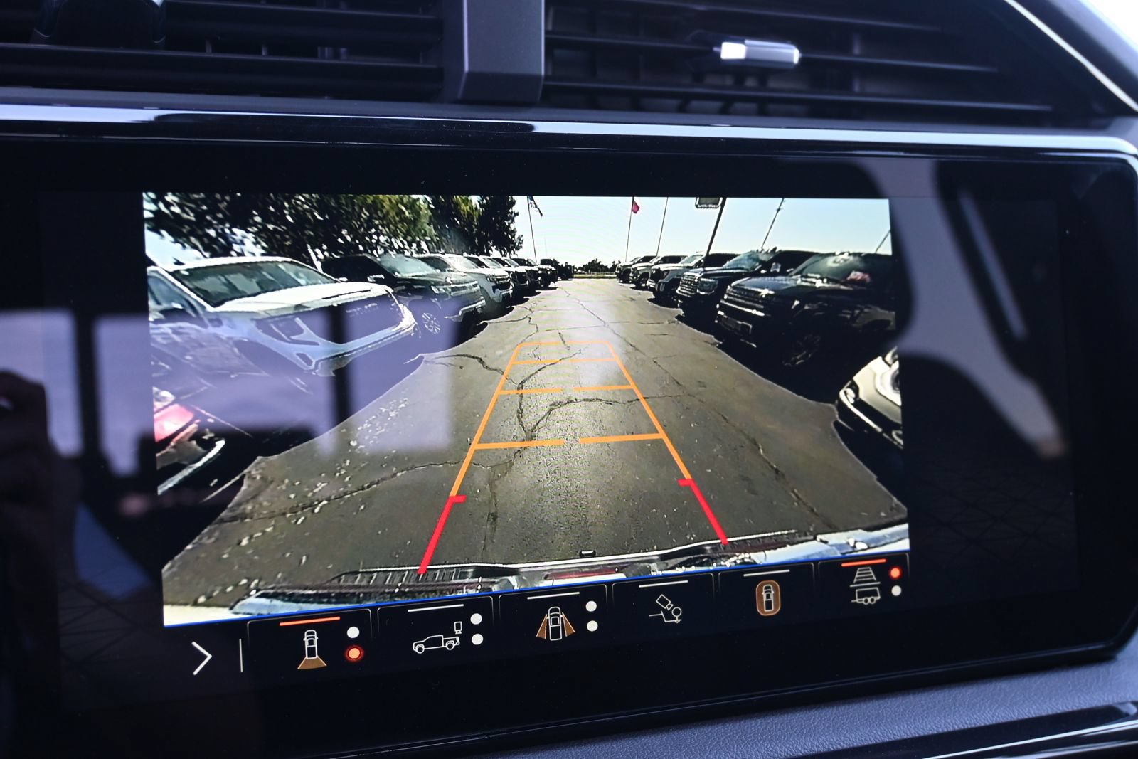 2026 GMC Sierra 1500 AT4 - Photo 13