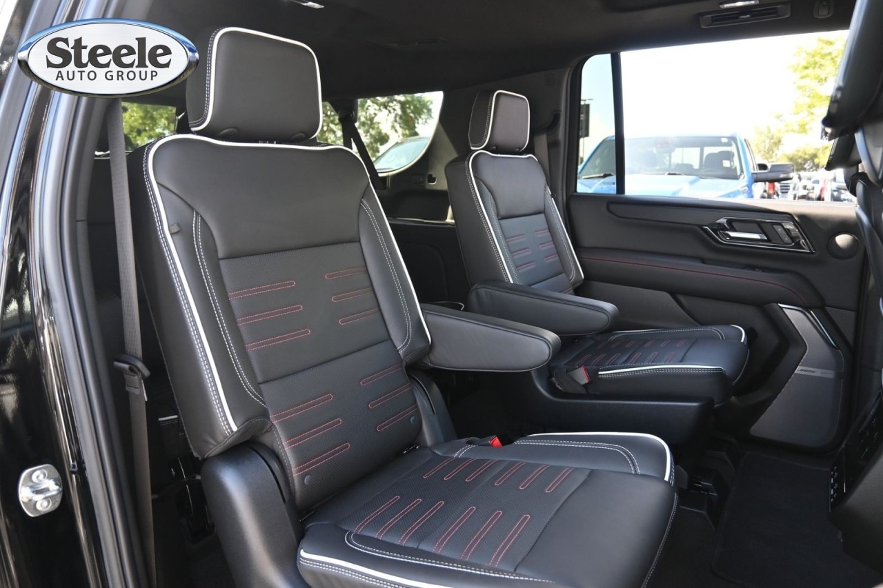 2026 GMC Yukon XL AT4 Ultimate - Photo 24