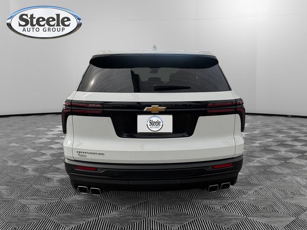Used 2024 Chevrolet Traverse LS SUV