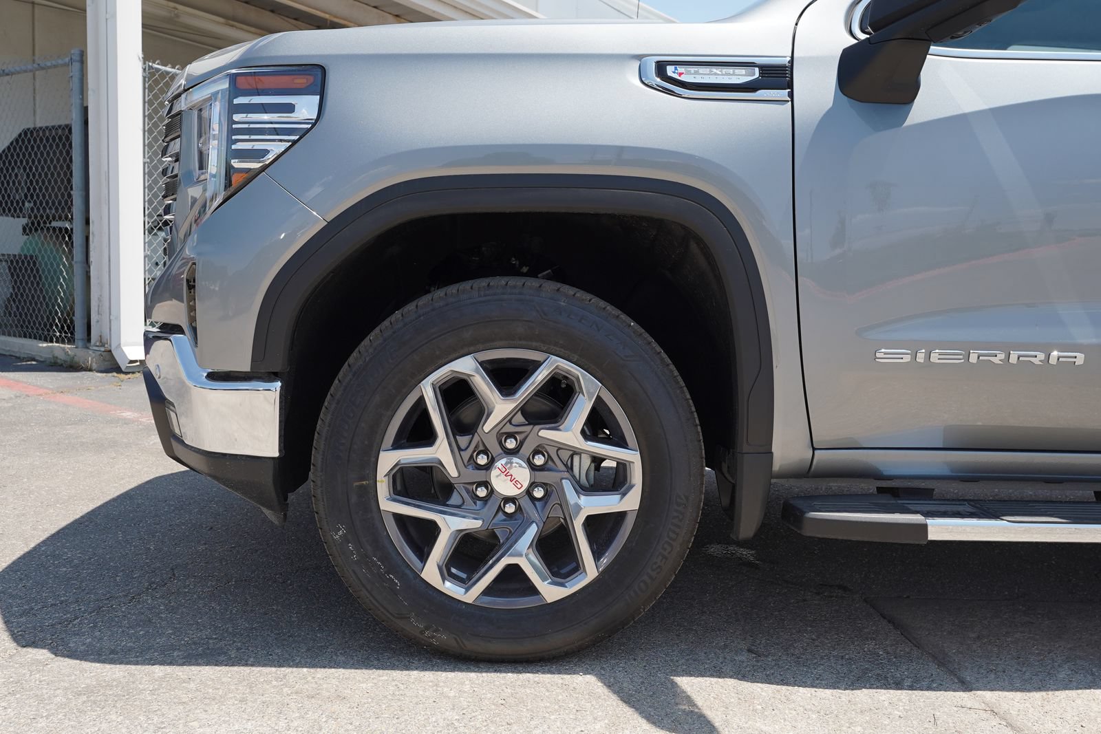 2026 GMC Sierra 1500 SLT - Photo 28