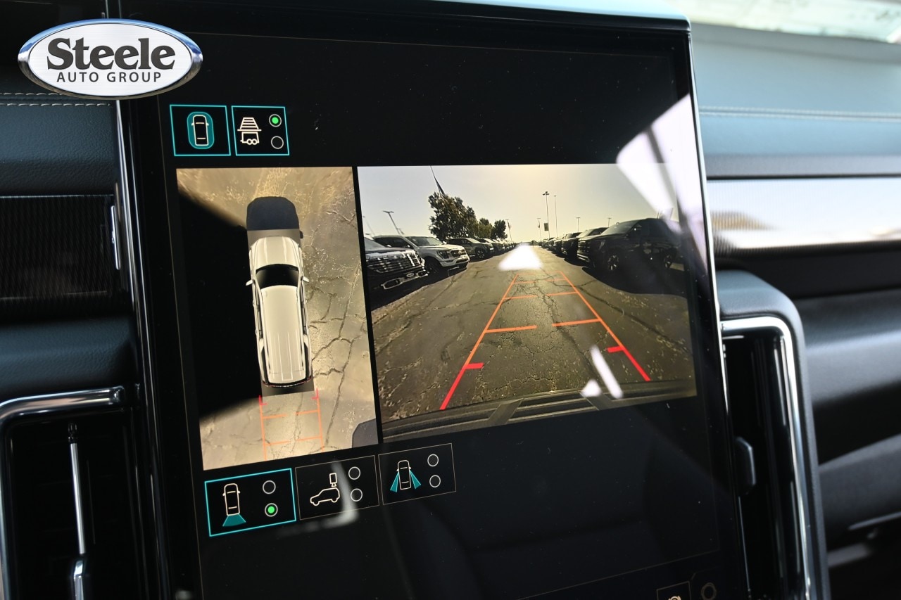 2026 GMC Yukon XL Elevation - Photo 13