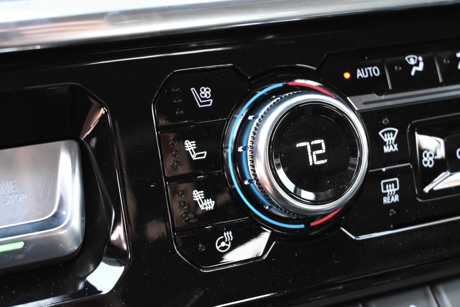 2026 GMC Sierra 1500 Denali - Photo 15