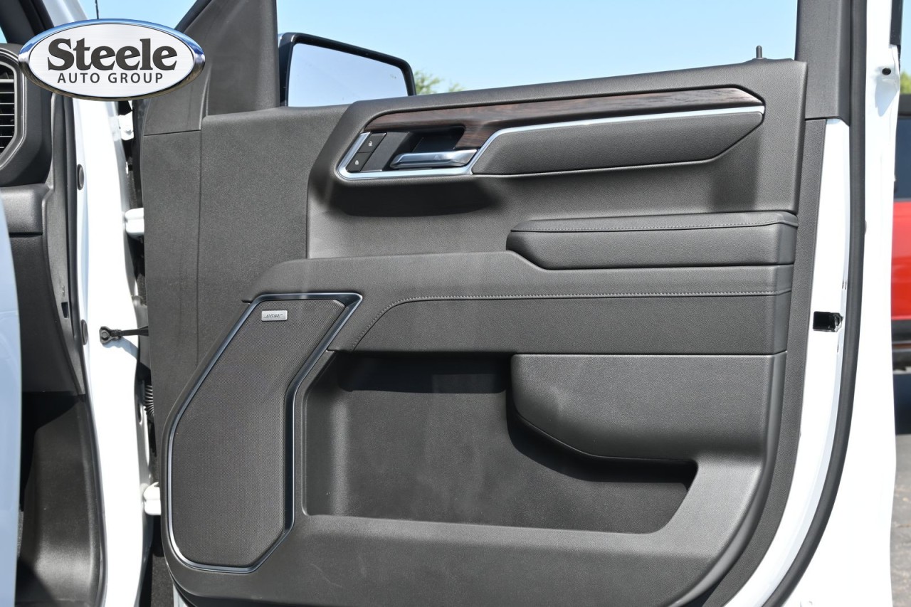 2026 GMC Sierra 1500 SLT - Photo 26