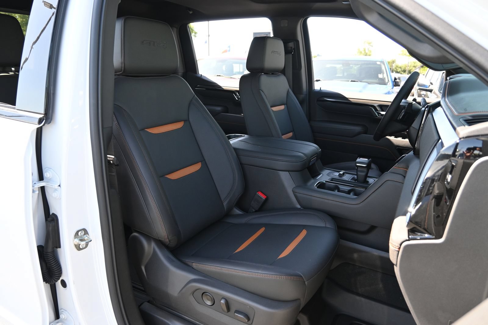 2026 GMC Sierra 1500 AT4 - Photo 25