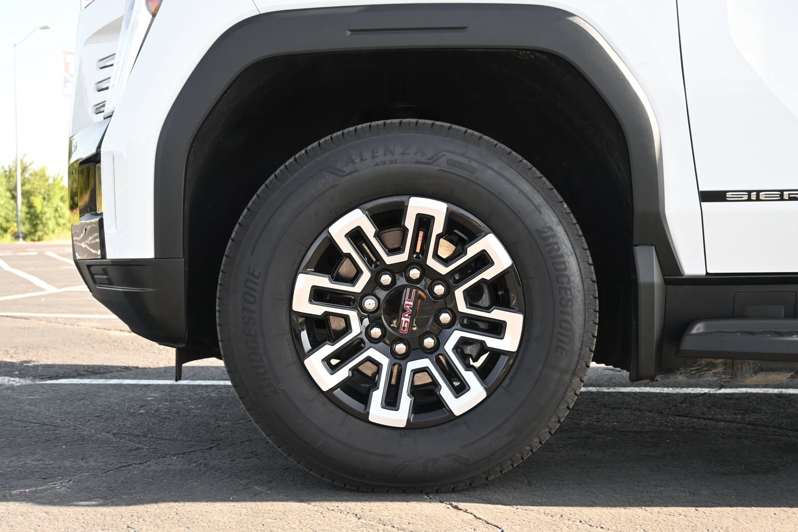 2026 GMC Sierra EV Elevation - Photo 28