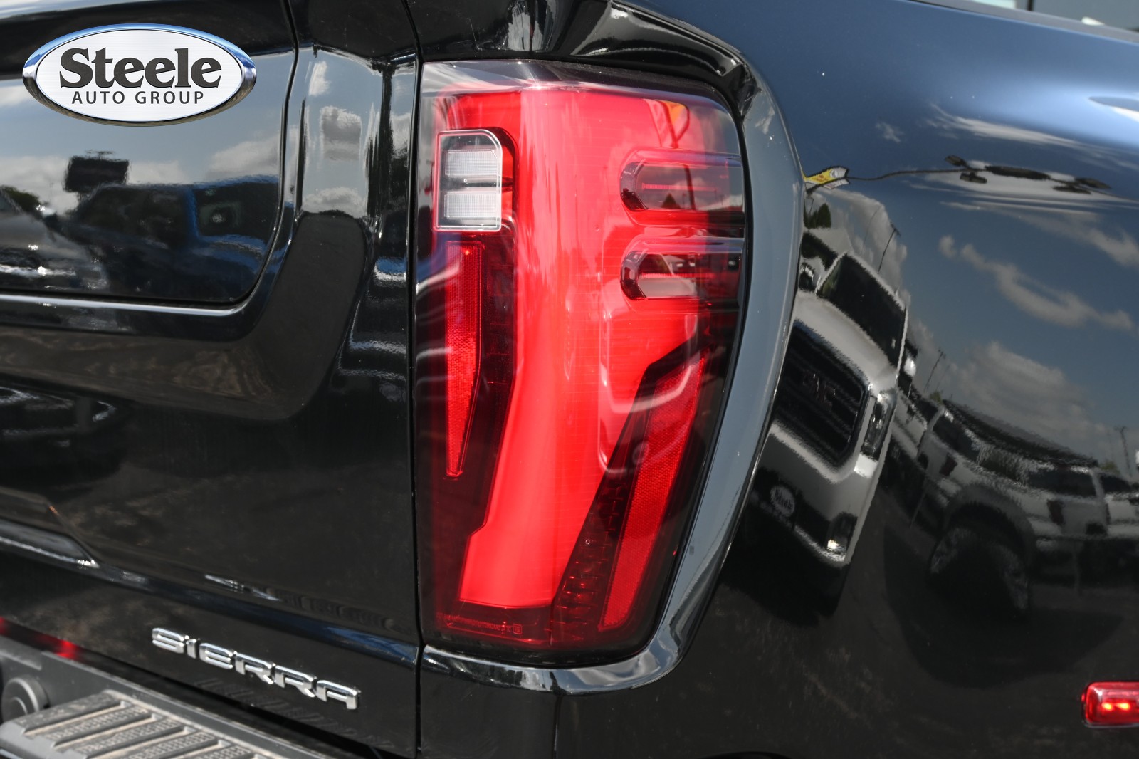 2026 GMC Sierra 3500HD Denali Ultimate - Photo 21