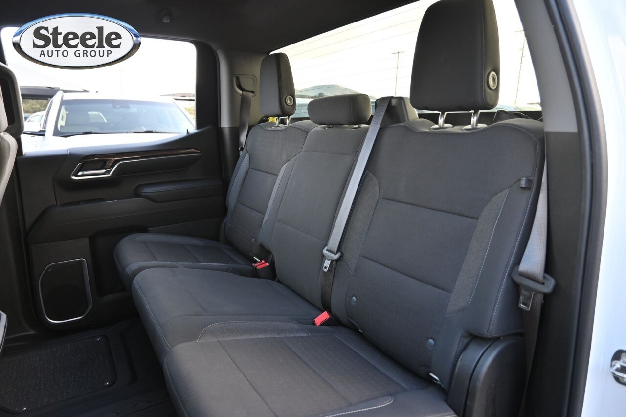 2024 Chevrolet Silverado 1500 RST - Photo 20