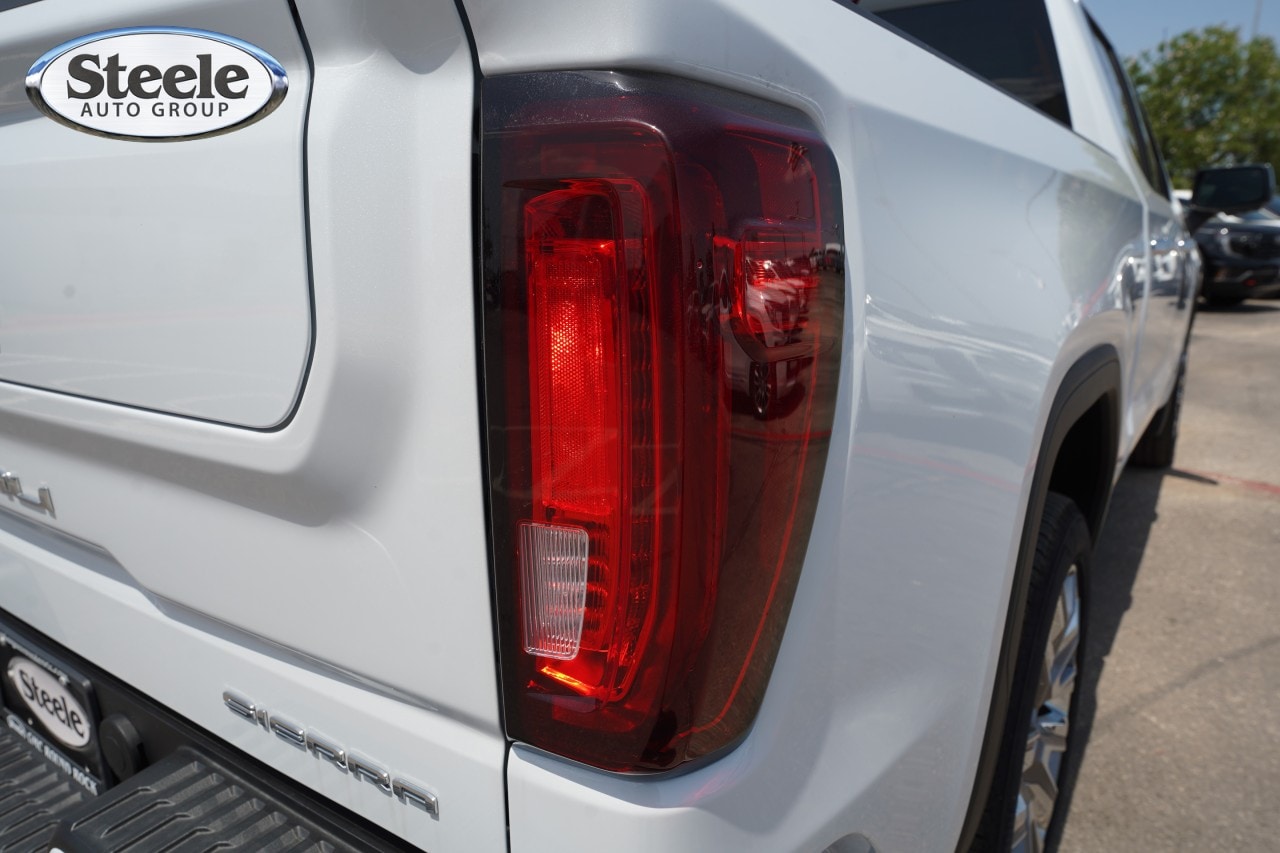 2026 GMC Sierra 1500 Denali - Photo 18