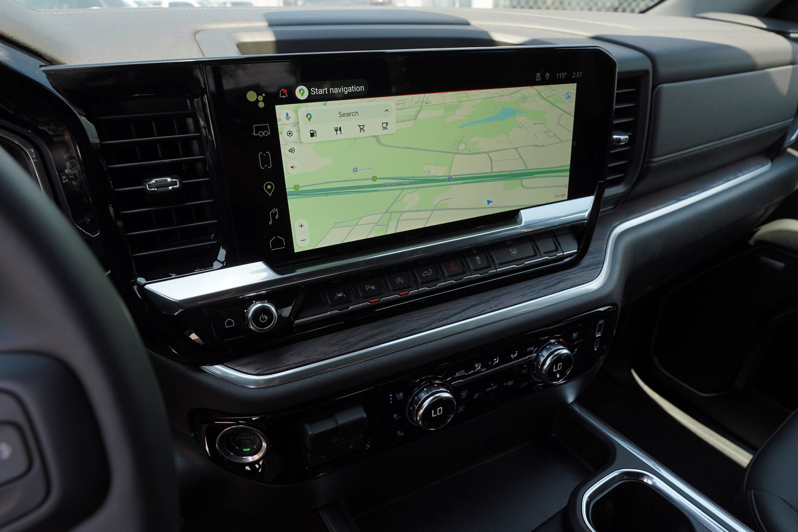 2026 GMC Sierra 1500 SLT - Photo 12